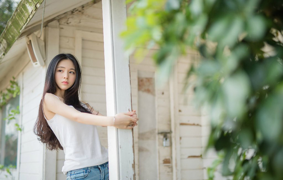 “去一趟夫人家，将夫人接回来。”刘璝冷声道。